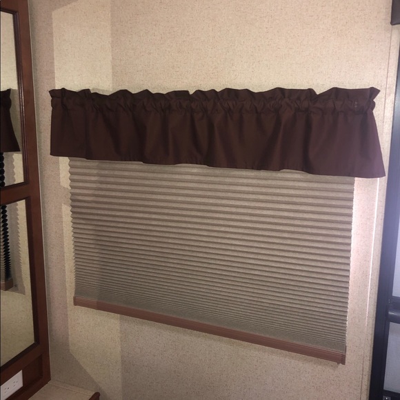 RV/Camper Valances - Picture 1 of 3
